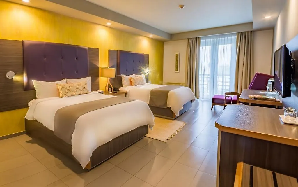 Kinam Hotel Pétionville 5*,  ハイチ